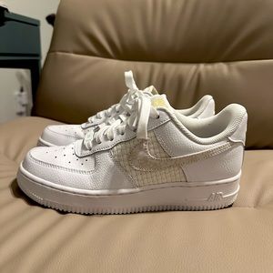 Nike Air Force 1 size 8 women’s